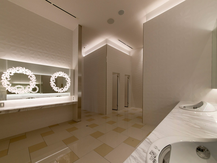 アリーナ貴志川店新築工事