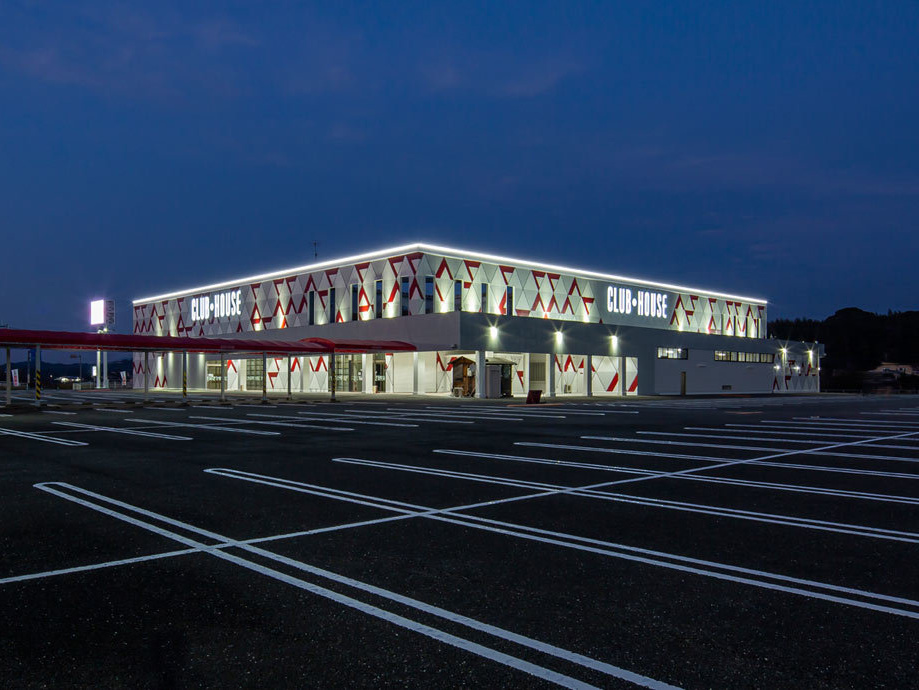 クラブハウス庄内支店外装リニューアル工事