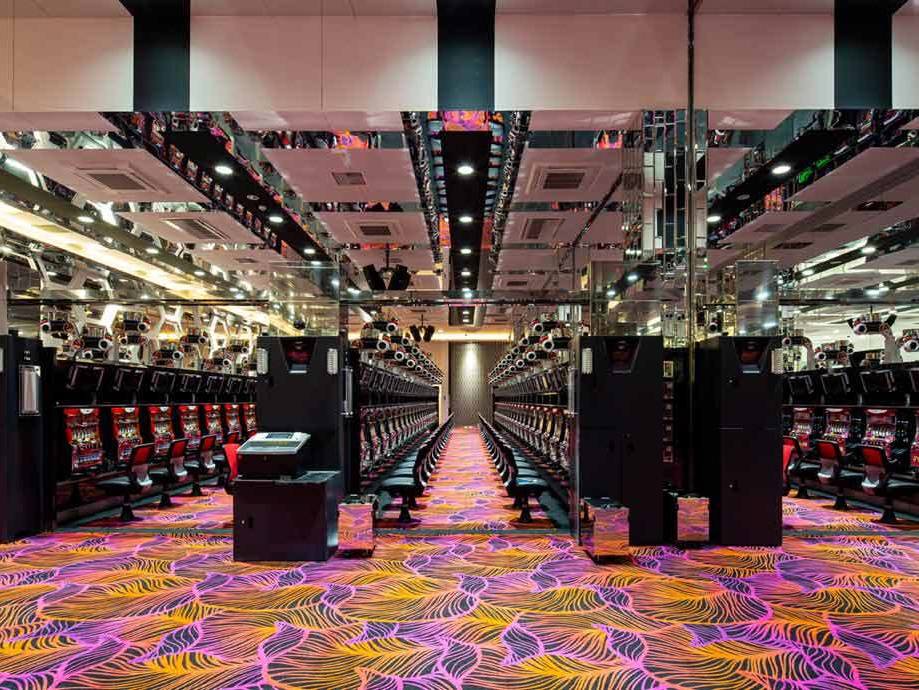 クラブハウス川崎支店竣増改築工事