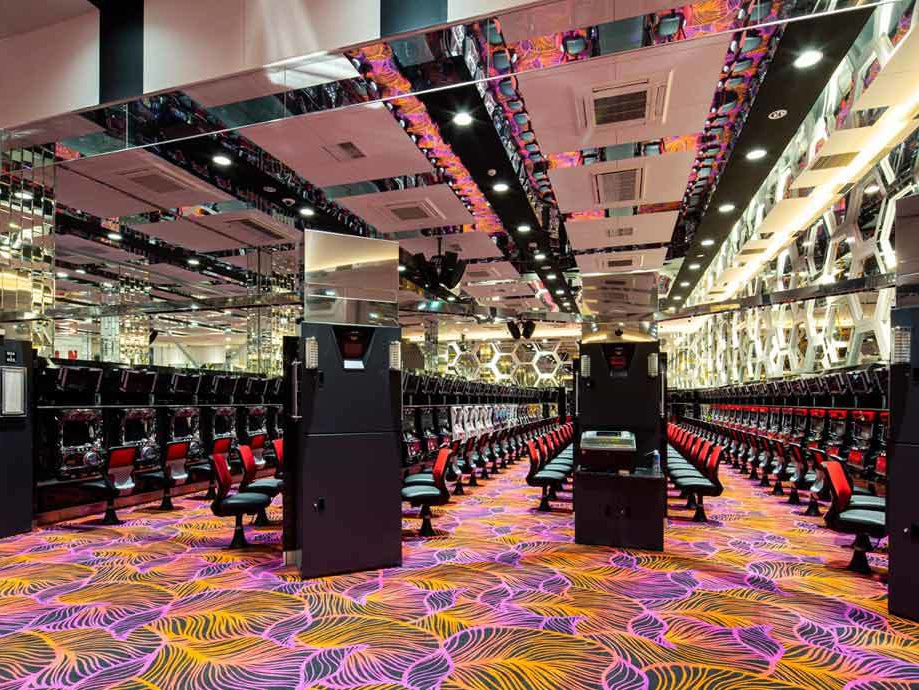 クラブハウス川崎支店竣増改築工事