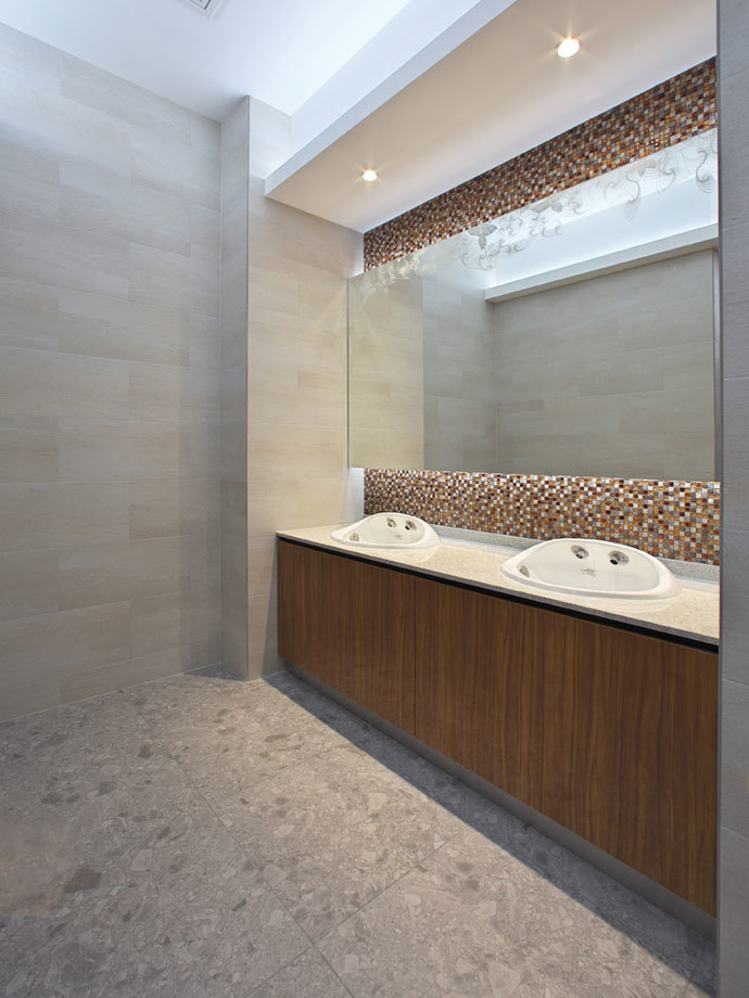 湖月南大分店増改築・改装工事